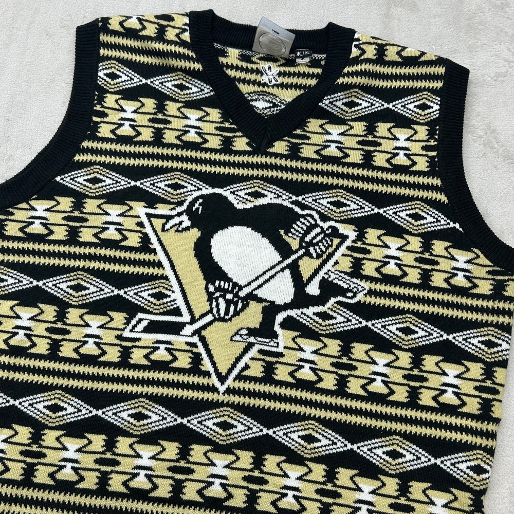 Pittsburgh Penguins Sweater Vest Mens XL Black Gold Fair Isle Knit Hockey NHL